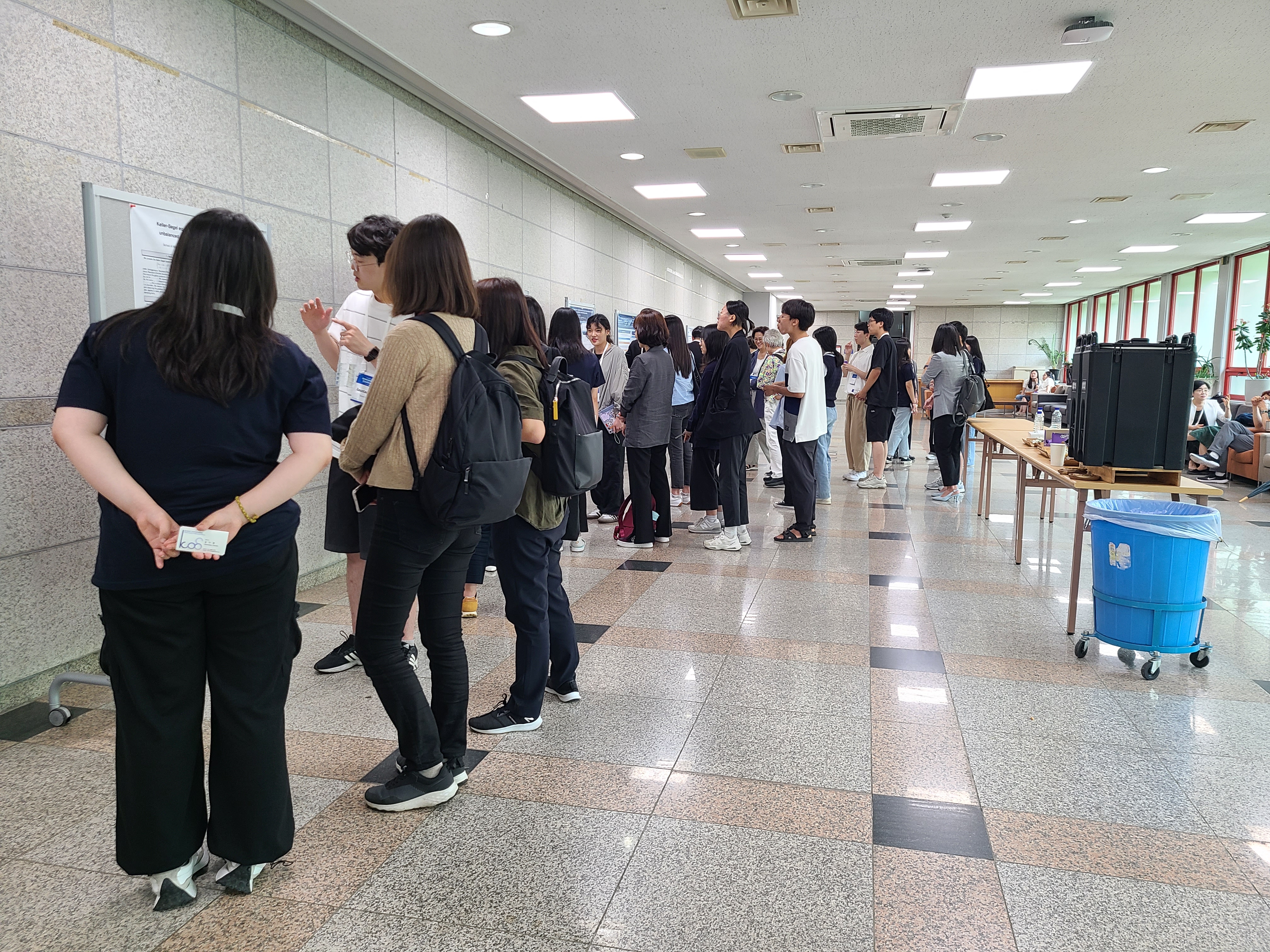 Poster Session-1.jpg